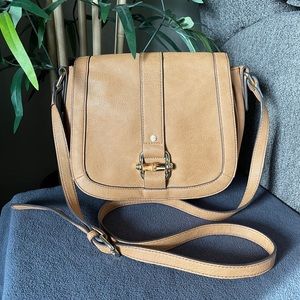 Liz Claiborne Medium Crossbody Bag